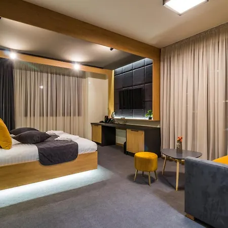 Emar & Hotel