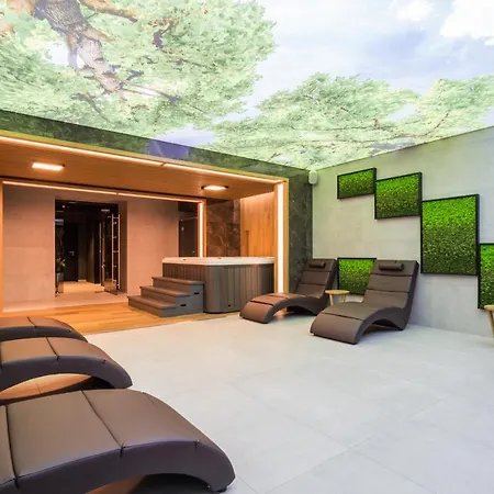 Hotel Emar & 4*