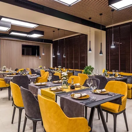 Emar Hotel&spa Hotell 4*