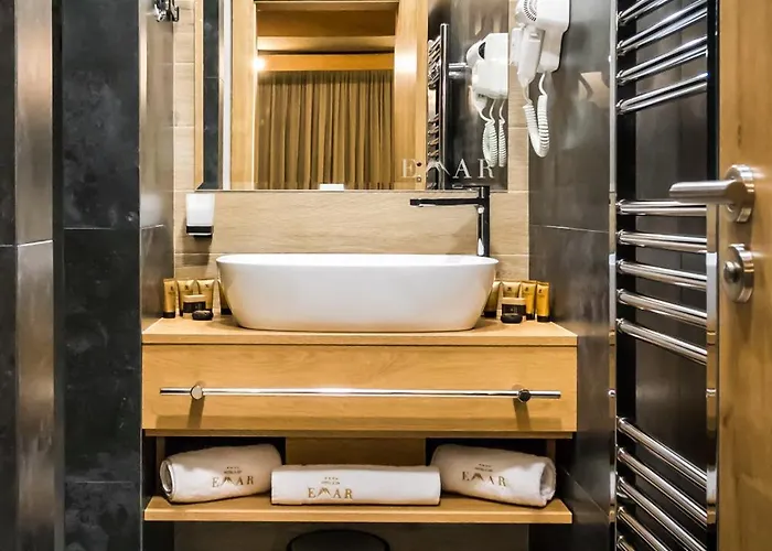 Хотел Emar & Сапарева Баня